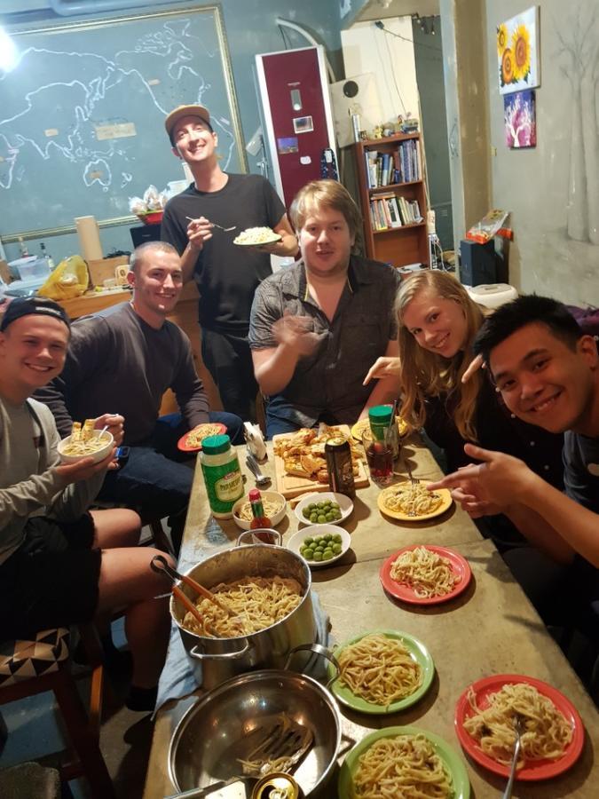 Backpackers' House Hotel Пусан Екстериор снимка