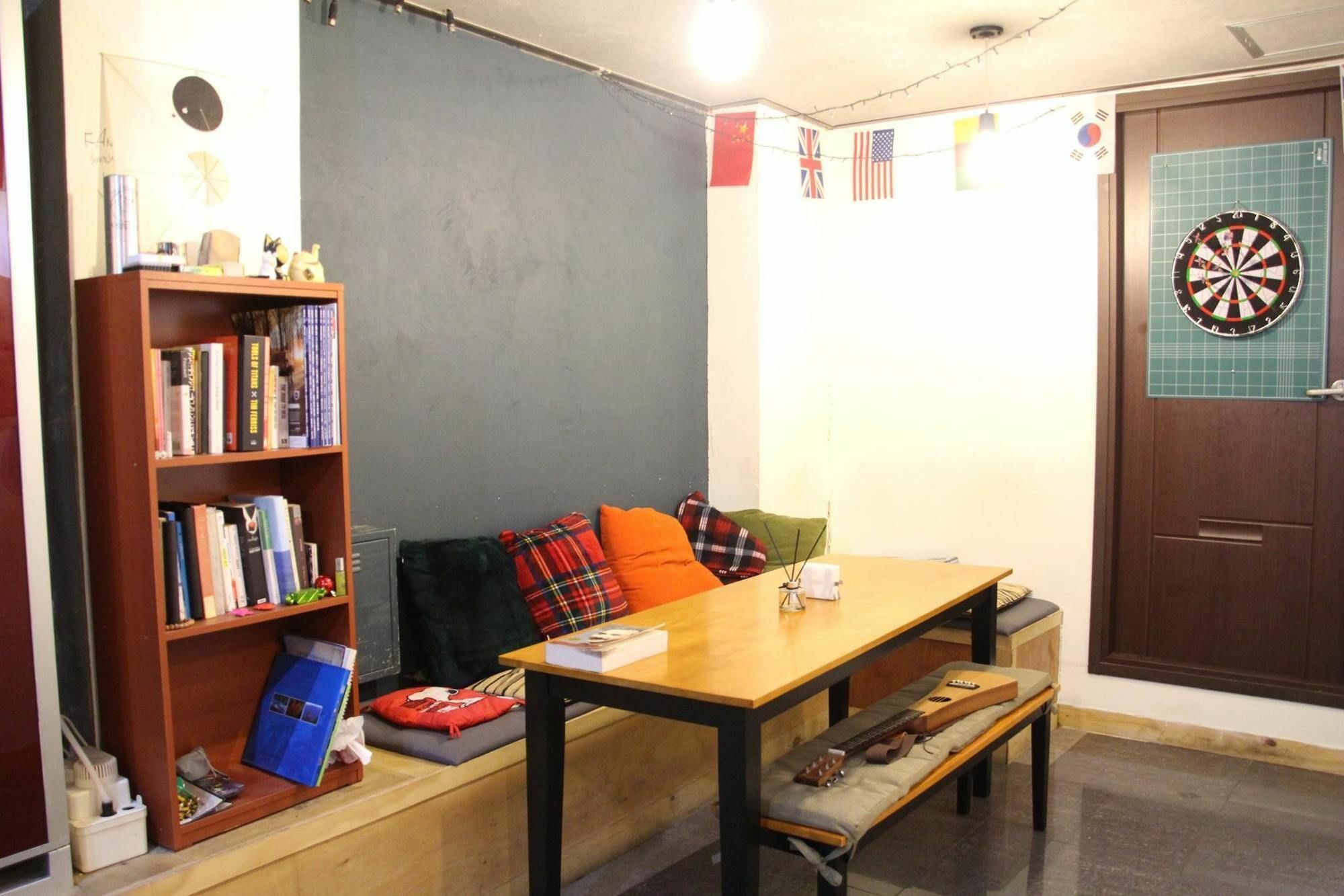 Backpackers' House Hotel Пусан Екстериор снимка